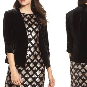 Eliza J Ruched Velvet Blazer Size Large